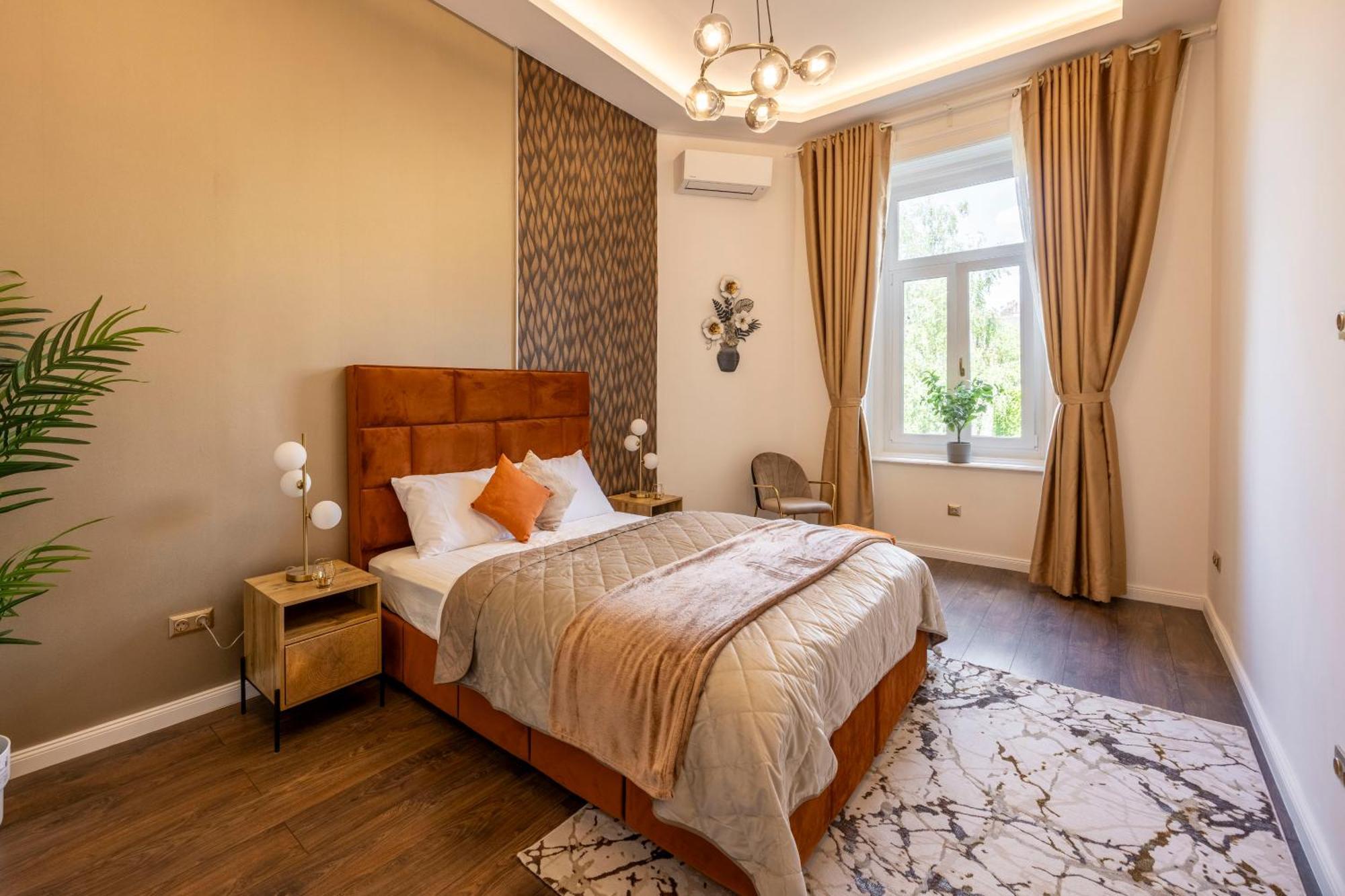 Exclusive Downtown Quentin Residence By Prestige Homes Budapest Exterior foto
